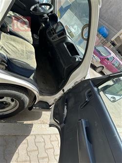 نيسان اورفان